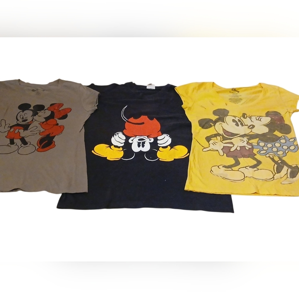 Disney -3 Vintage Disney Tee Shirts, 1 -Junior XL, 1 -Ladies XL, 1 -Male XL Good - Picture 14 of 16